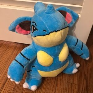 Pokémon Nidoqueen plush toy